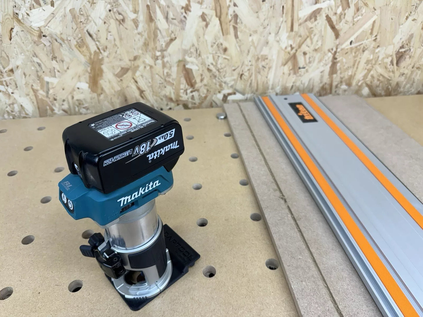 Makita DRT50 RT0700C Trimmer Guide Rail Adaptor To Triton Guide Rail