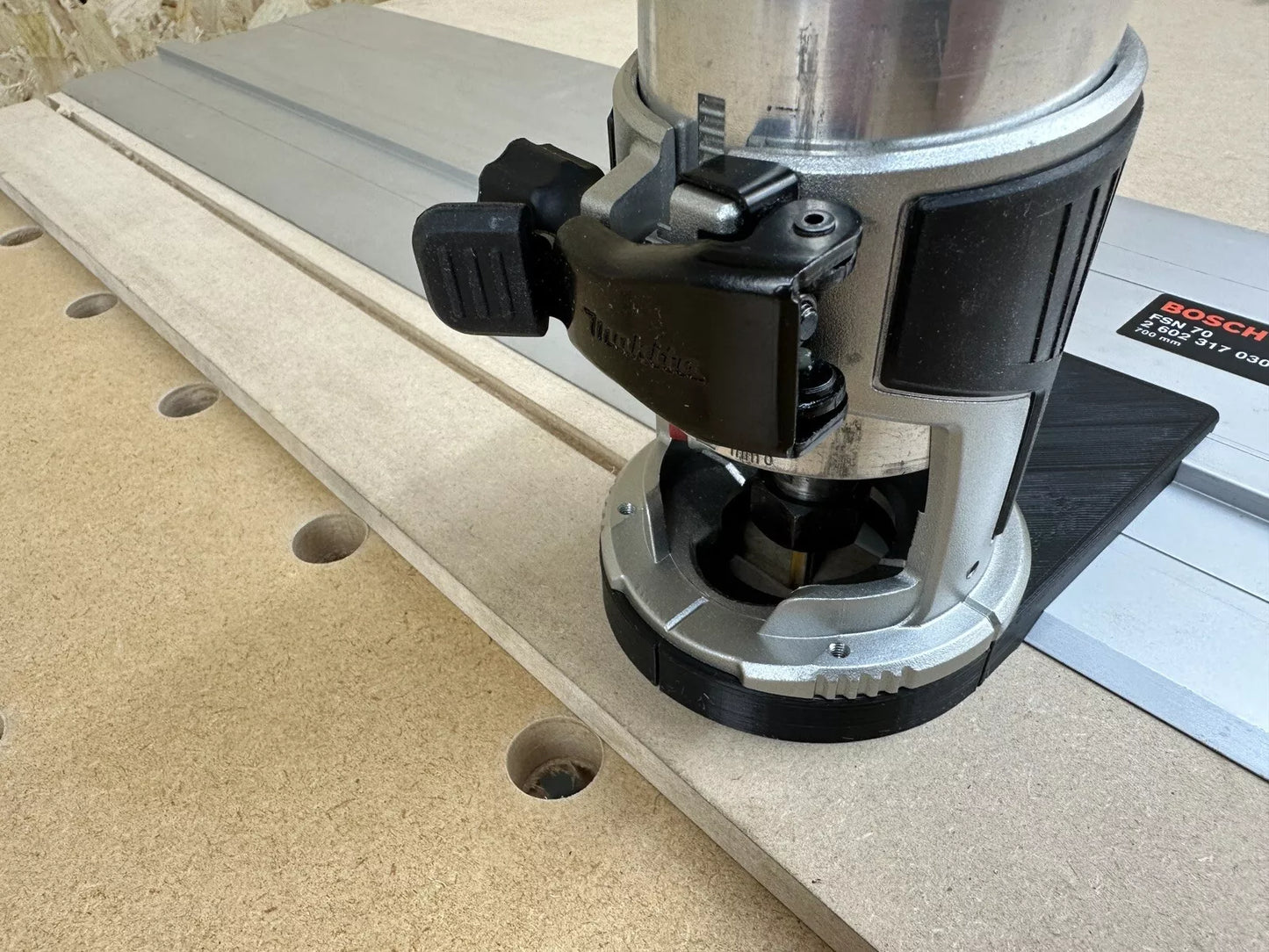Makita DRT50 Li-Ion LXT Brushless Router Trimmer Router Guide Rail Adaptor for Original Bosch Circular Saw Guide