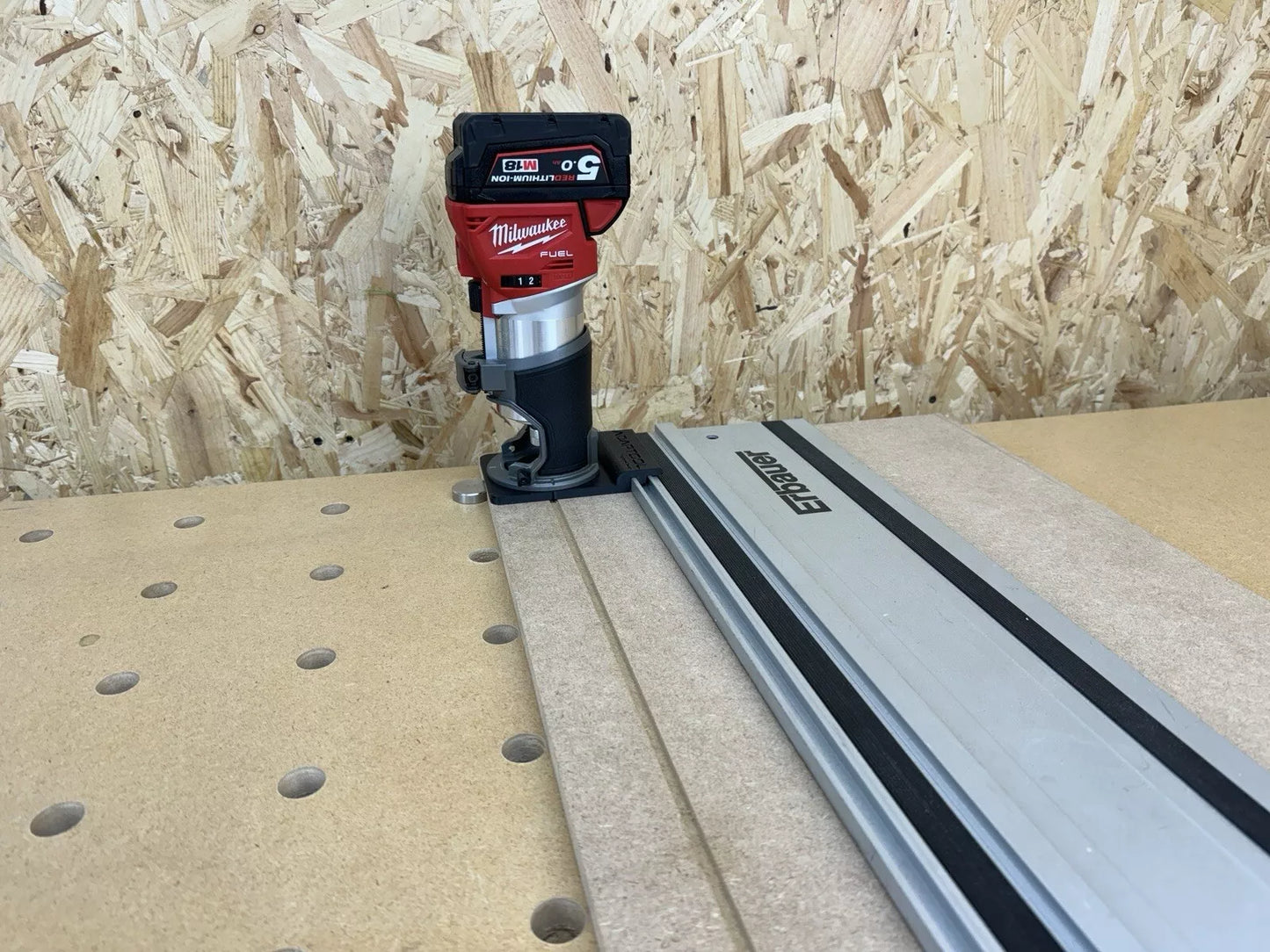 Milwaukee M18 FUEL 1/4" Trim Router Guide Rail Adaptor for Erbauer Guide Rail