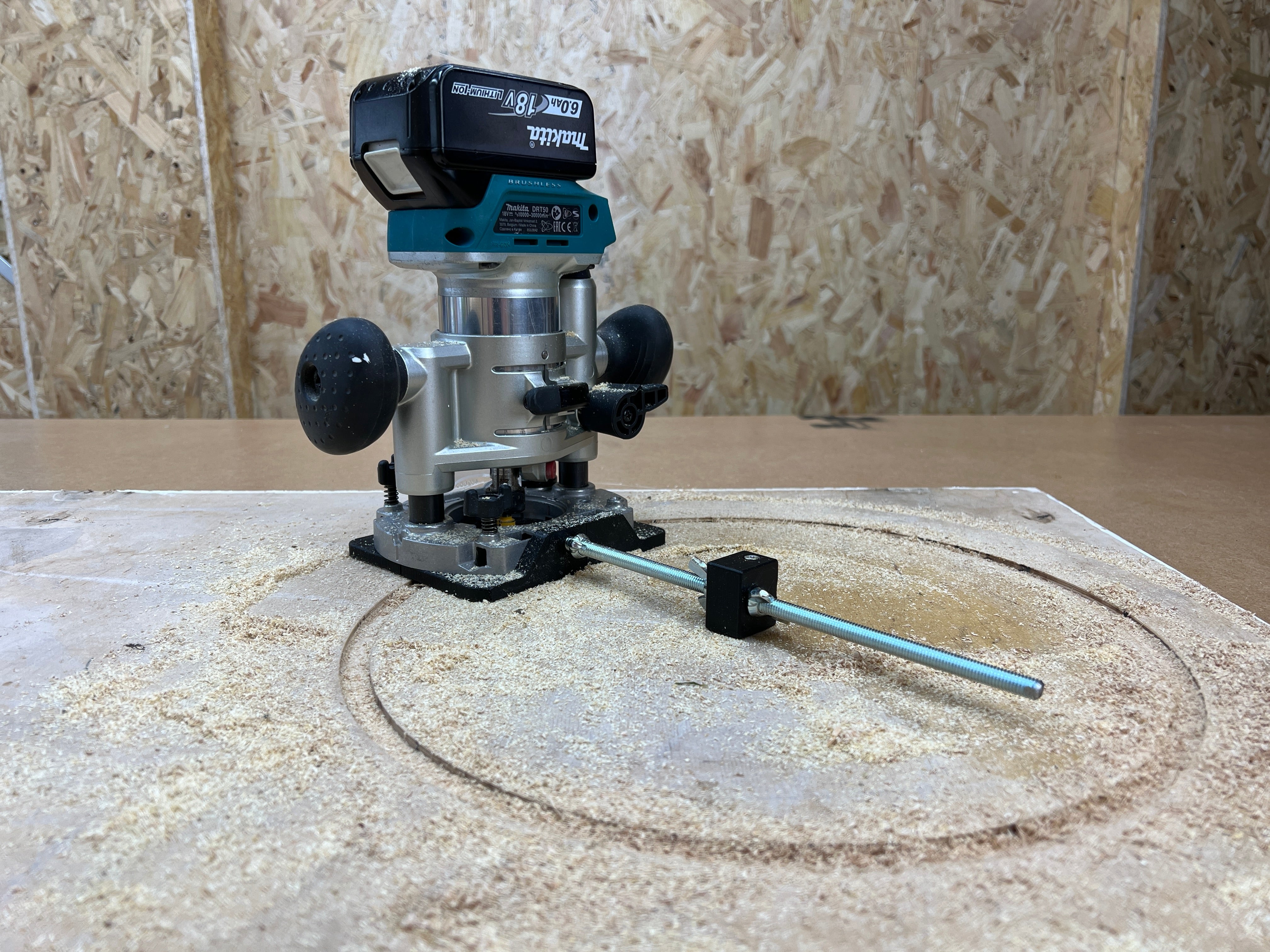Circle Jig for Makita Cordless Plunge Router Fully Adjustable Adaptool