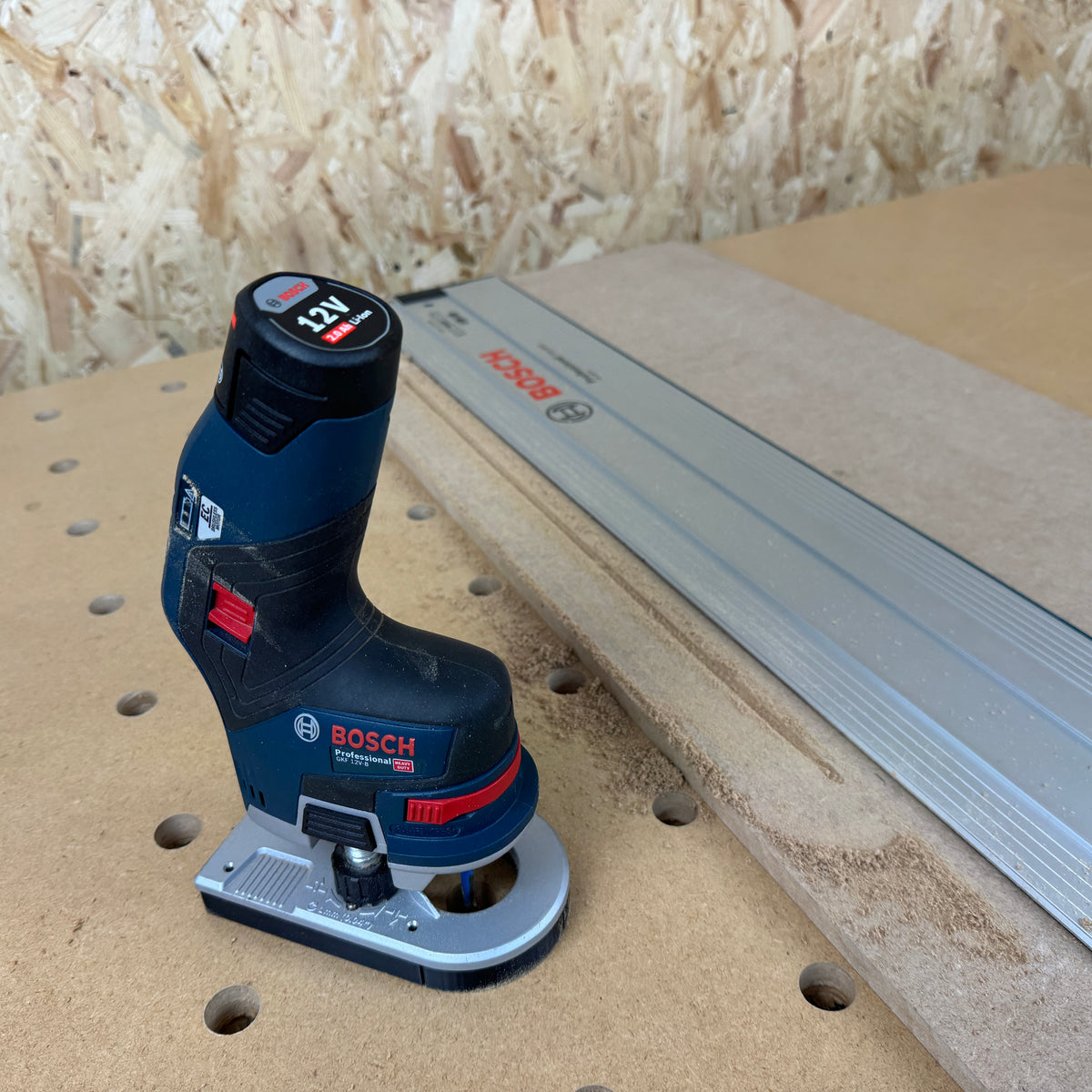 Bosch Track Guide Router Bosch GKF-12V-8 Router Guide Rail Adaptor for Bosch FSN Guide Rail ...