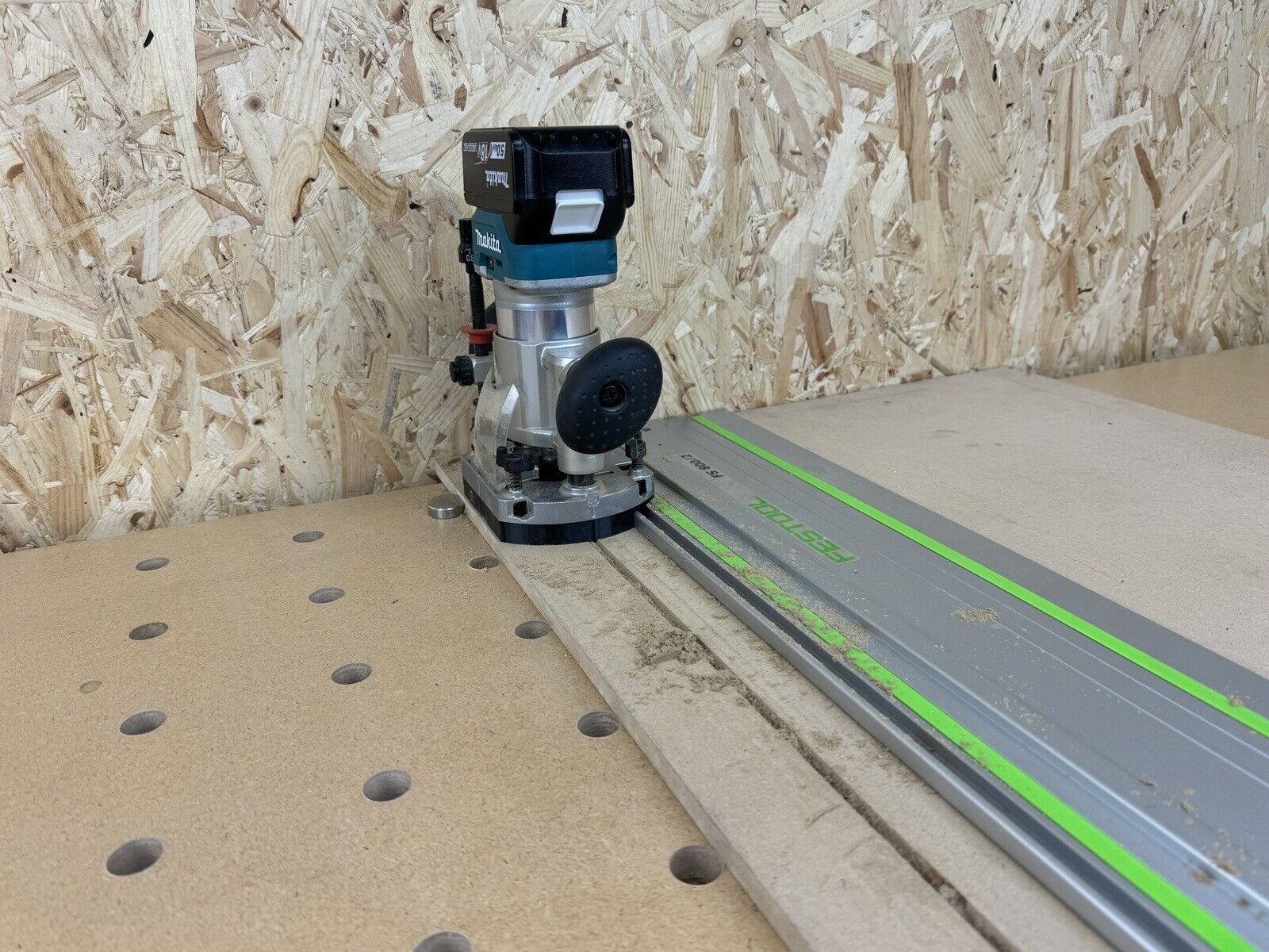 Makita Cordless Router Plunge Base Guide Rail Adaptor to Festool Guide ...