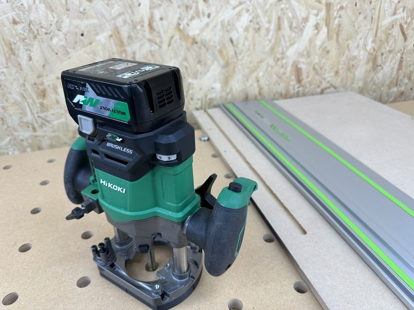 Hikoki 1/2" 36v Router Guide Rail Adaptor to Festool Saw Plunge Track