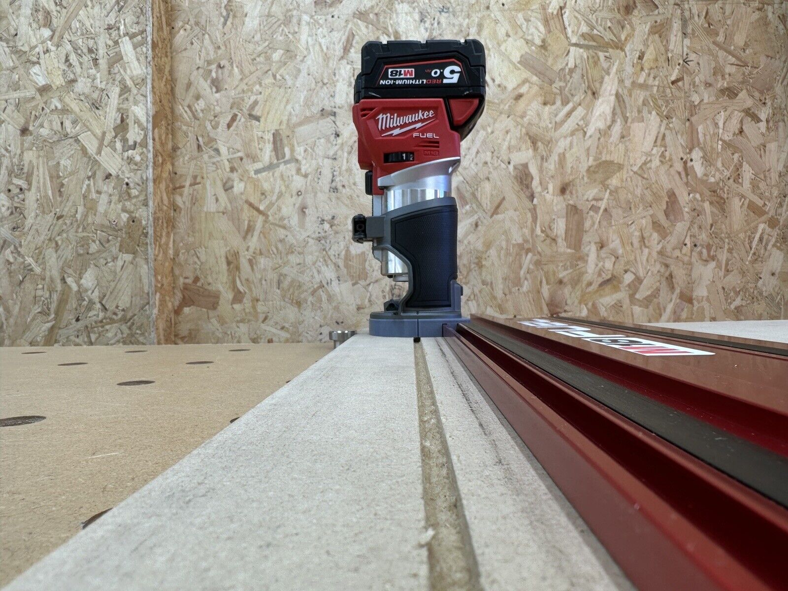 Milwaukee M18 Trimmer Router Guide Rail Adaptor to Milwaukee Guide Rai ...