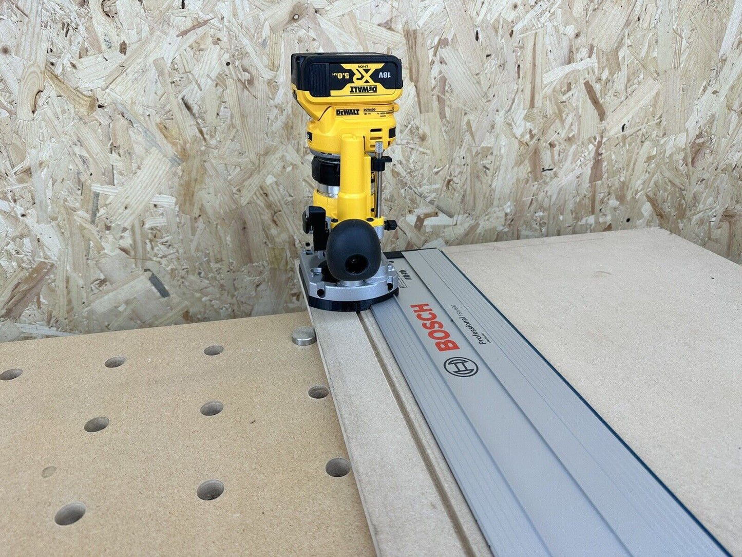 Dewalt Cordless Router Plunge Base Guide Rail Adapter to Bosch Saw Track