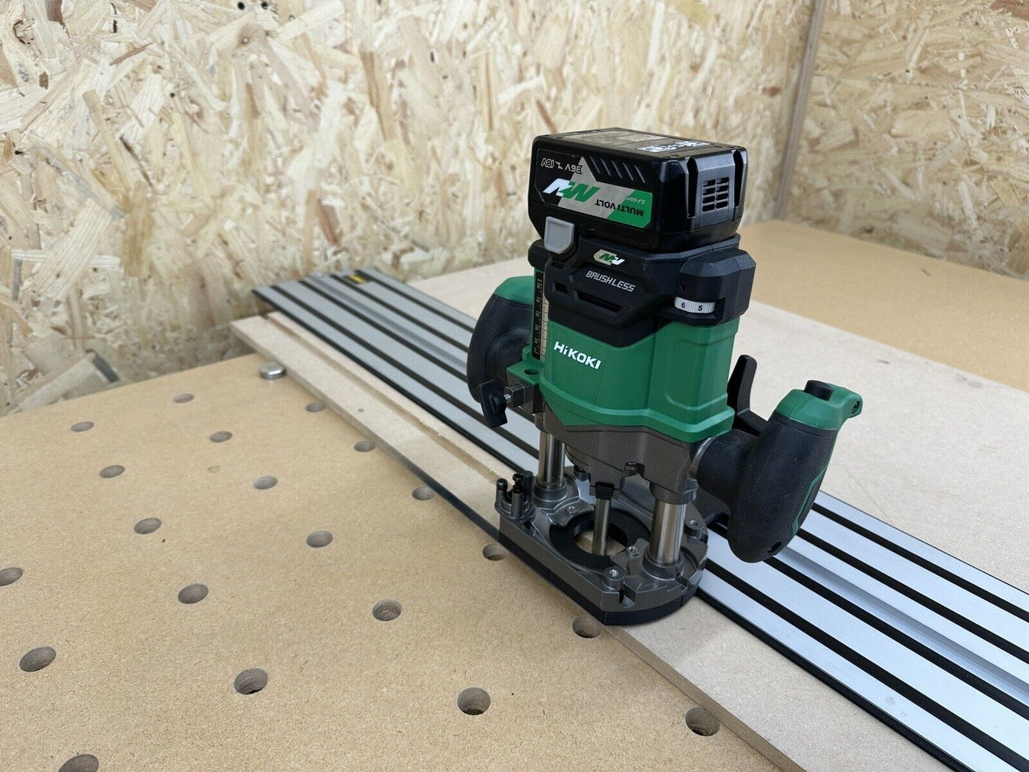 Hikoki 1/2" 36v Router Guide Rail Adaptor to Metabo Saw Plunge Track