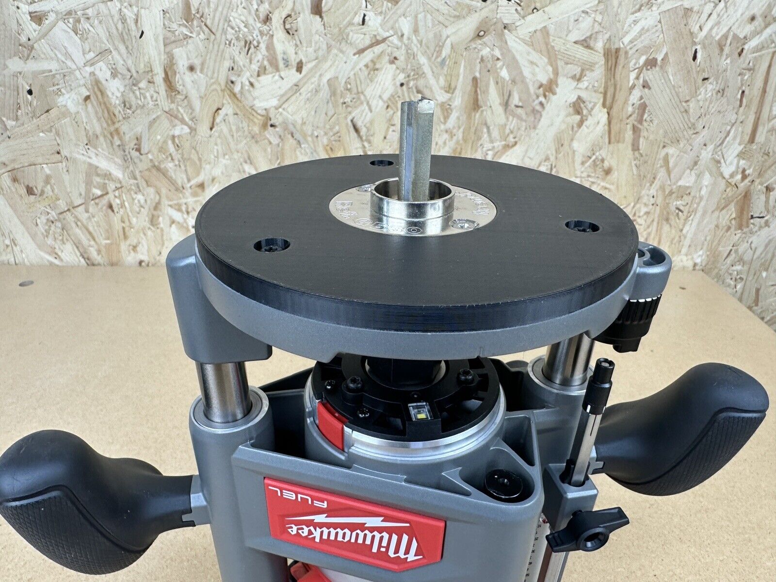 Milwaukee M18 1/2 FUEL 12MM ROUTER Guide Bush adaptor SUB BASE PLATE ...