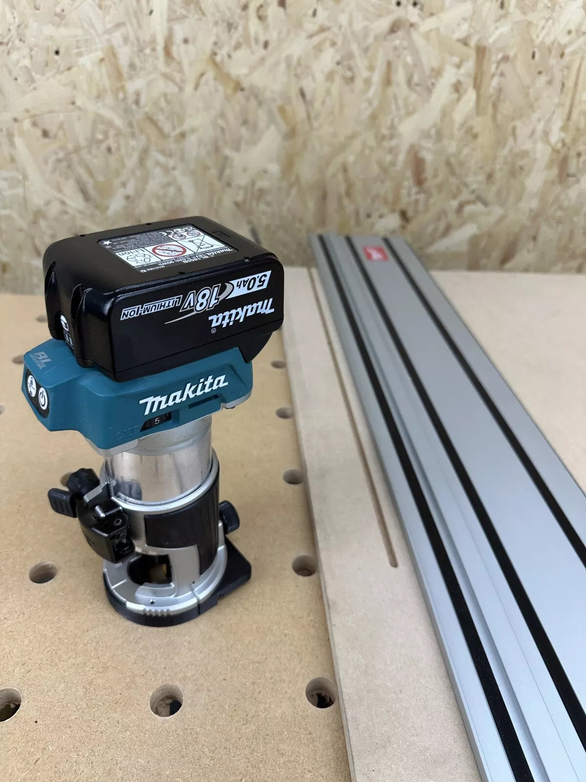 Makita DRT50 RT0700C Trimmer Guide Rail Adaptor To Original Milwaukee Guide Rail