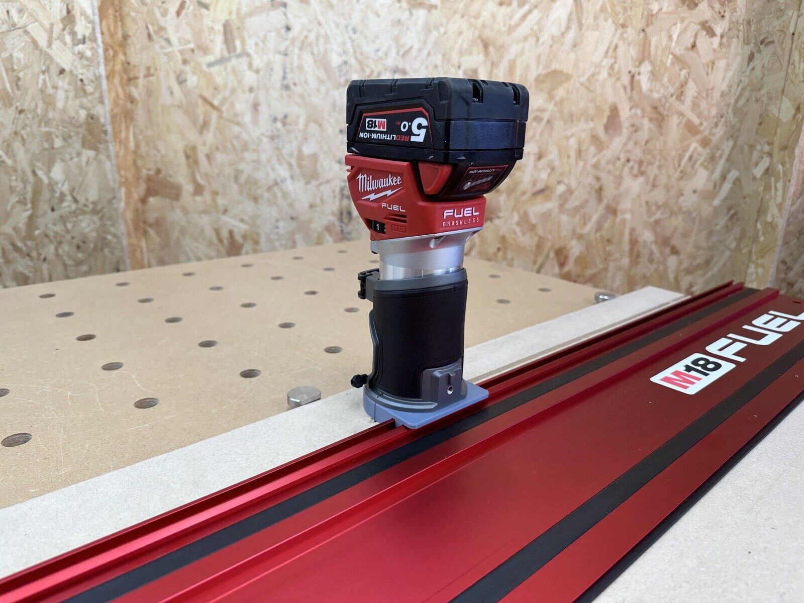 Milwaukee M18 Trimmer Router Guide Rail Adaptor to Milwaukee Guide Rai ...