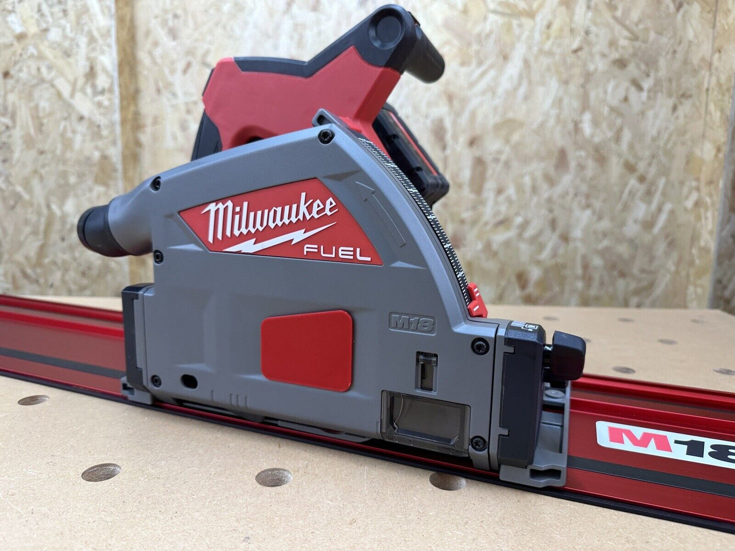 Milwaukee M18FPS55 18v Track Plunge Saw Blade Hole Dust Cover Blank Module Arbor