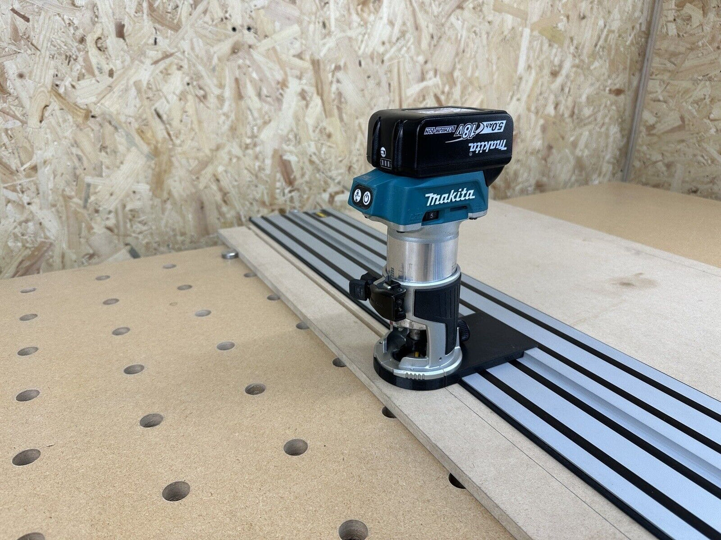 Makita DRT50 Trimmer 1/4 Router Guide Rail Adaptor To Dewalt Guide Rail