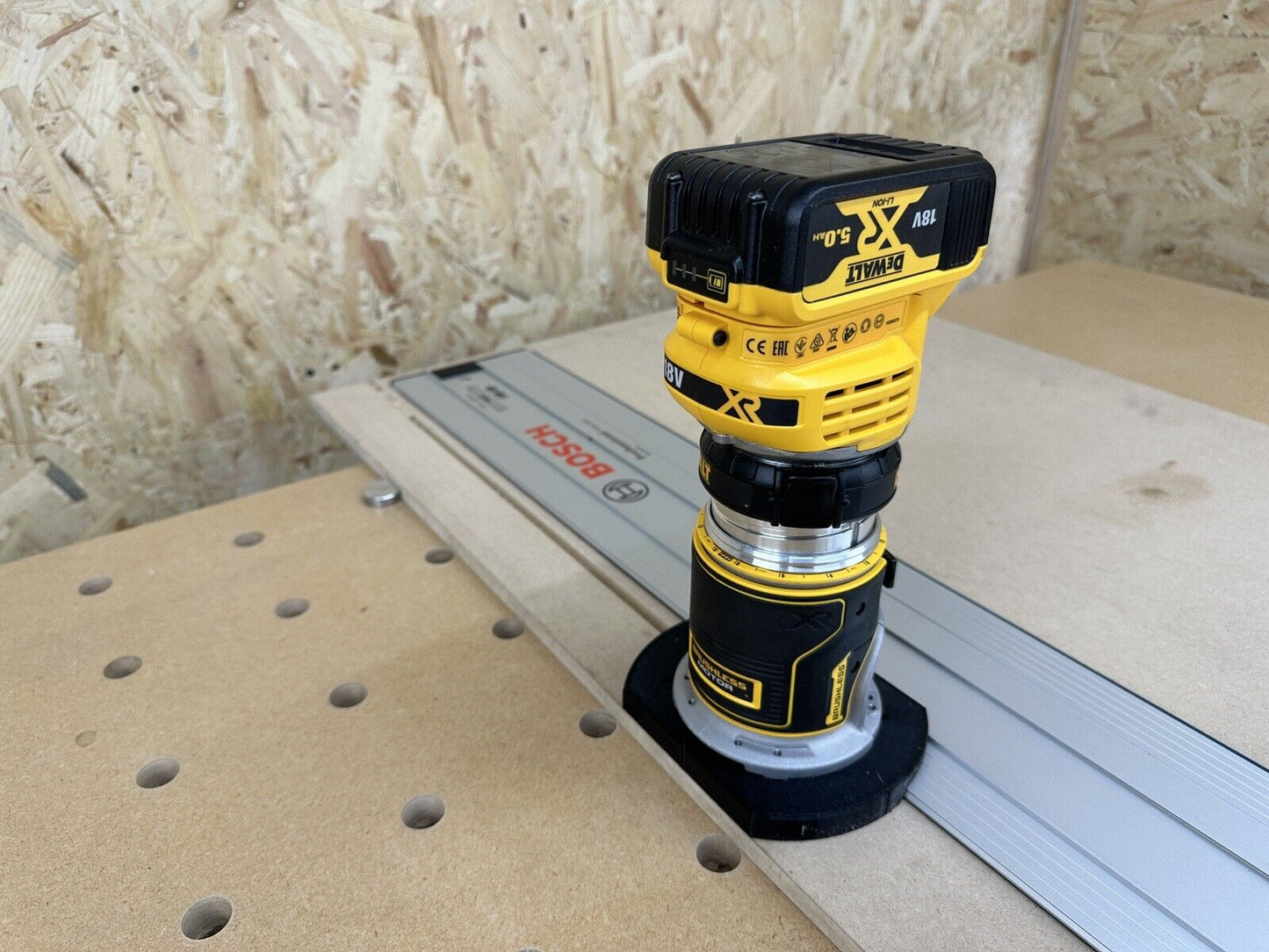 Dewalt Cordless Router Plunge Base Guide Rail Adapter to Bosch Saw Track