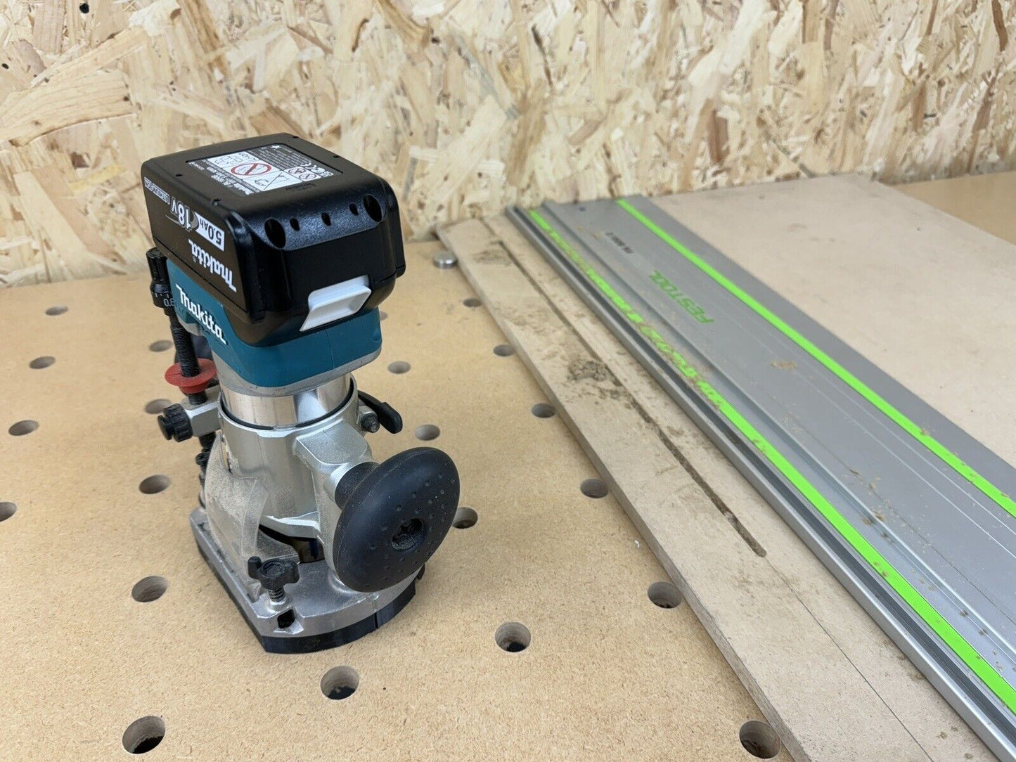 Makita Cordless Router Plunge Base Guide Rail Adaptor to Festool Guide Rail