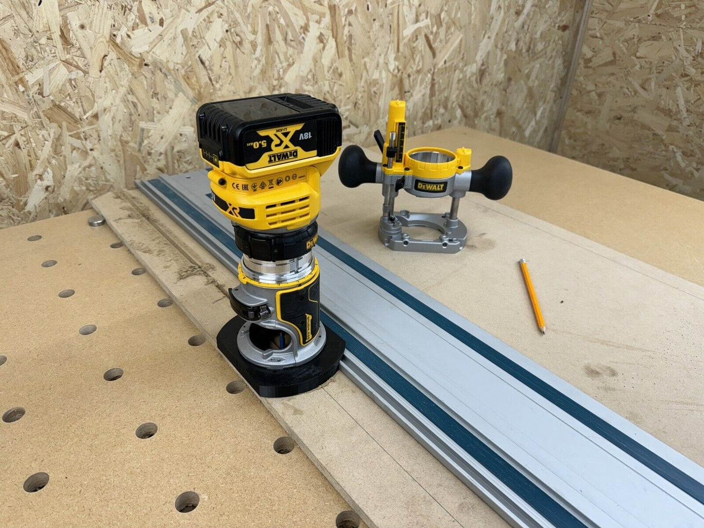 Dewalt Cordless Router Plunge Base Guide Rail Adapter to Makita Guide Rail