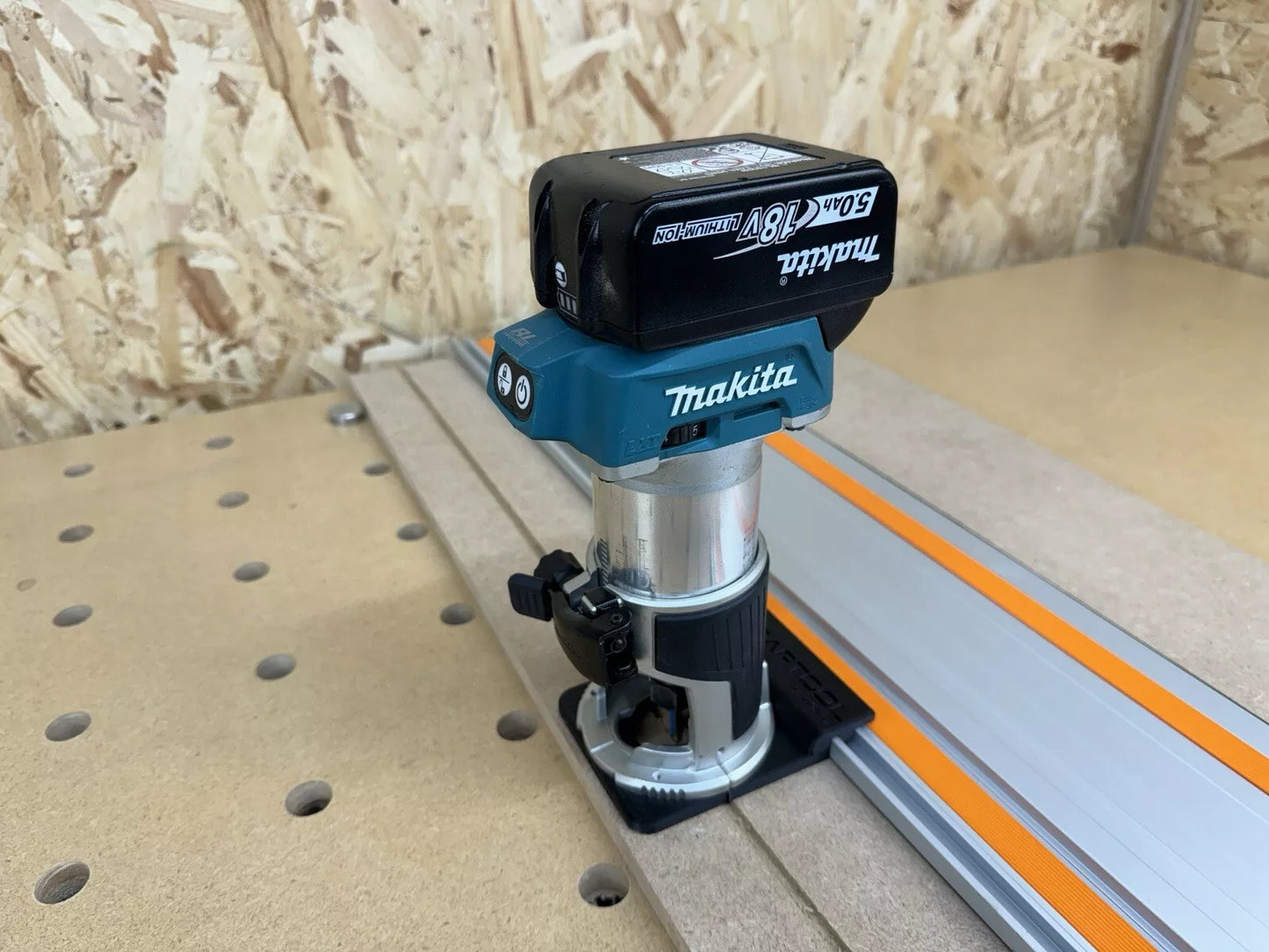 Adattatore Per Binario Guida Per Fresatrici Verticali Makita 194579-2 - Foto 9