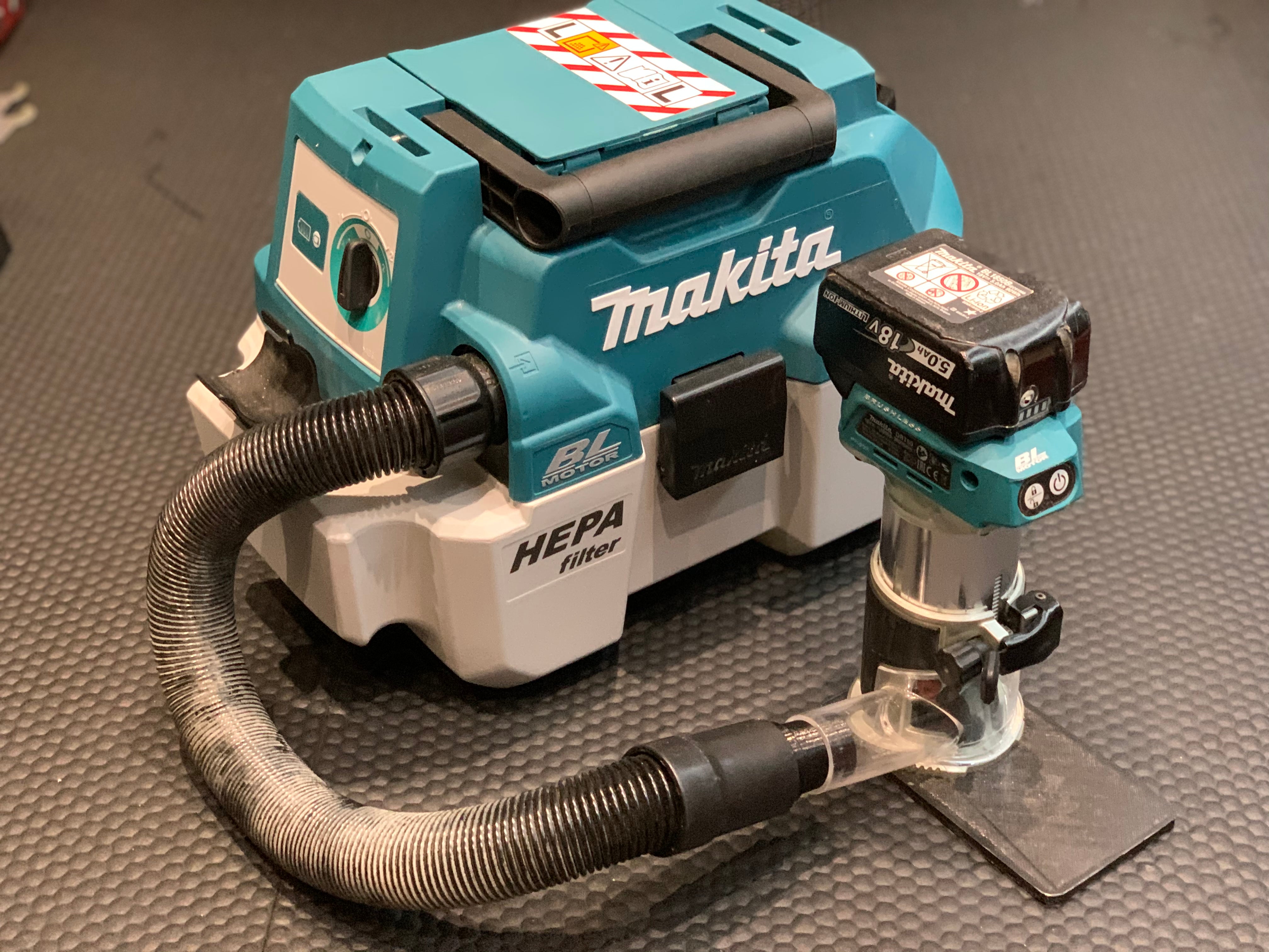 Makita 2024 battery extractor