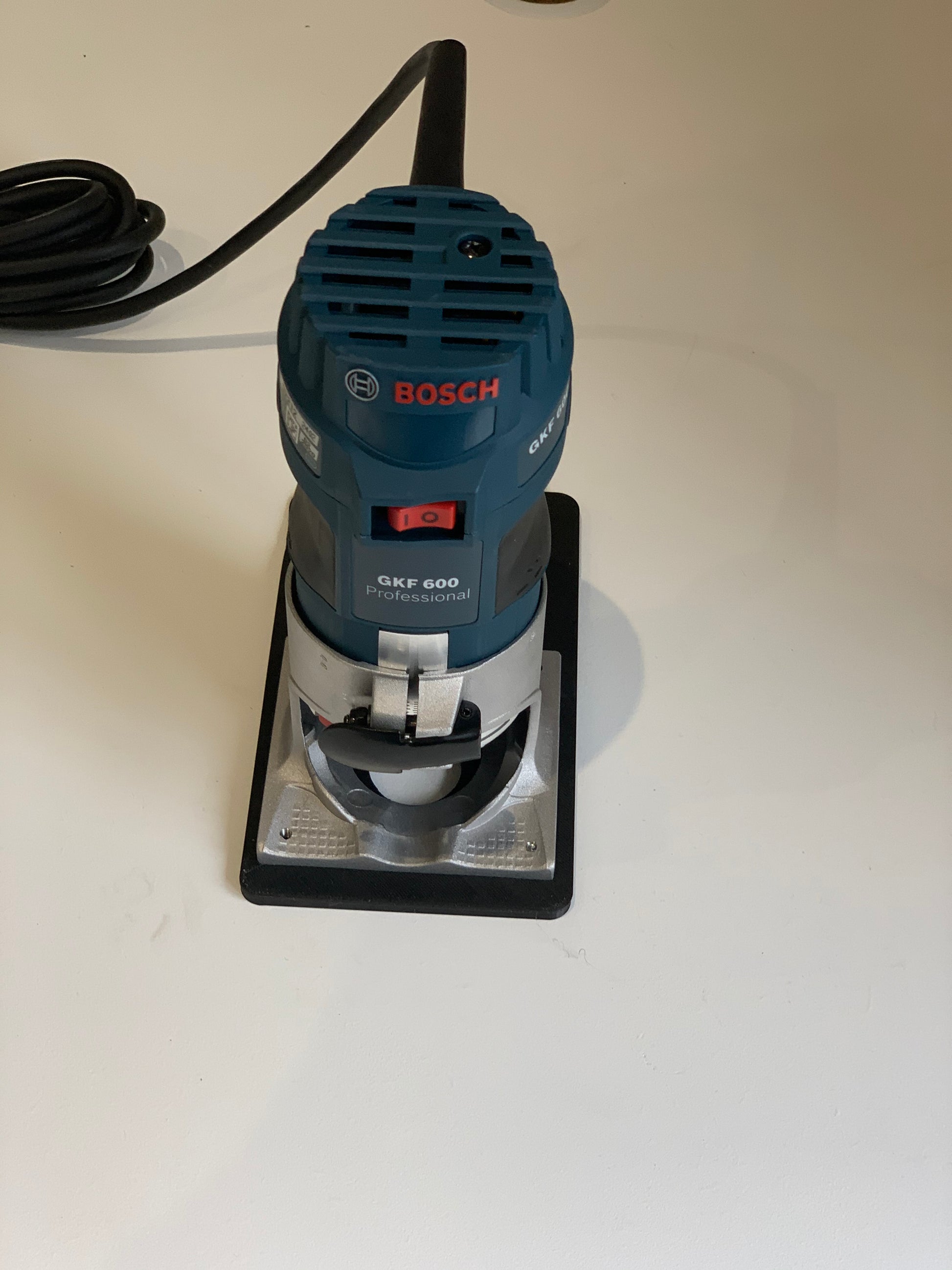 Bosch GFK-600 Router Extended Sub base plate – Adaptool