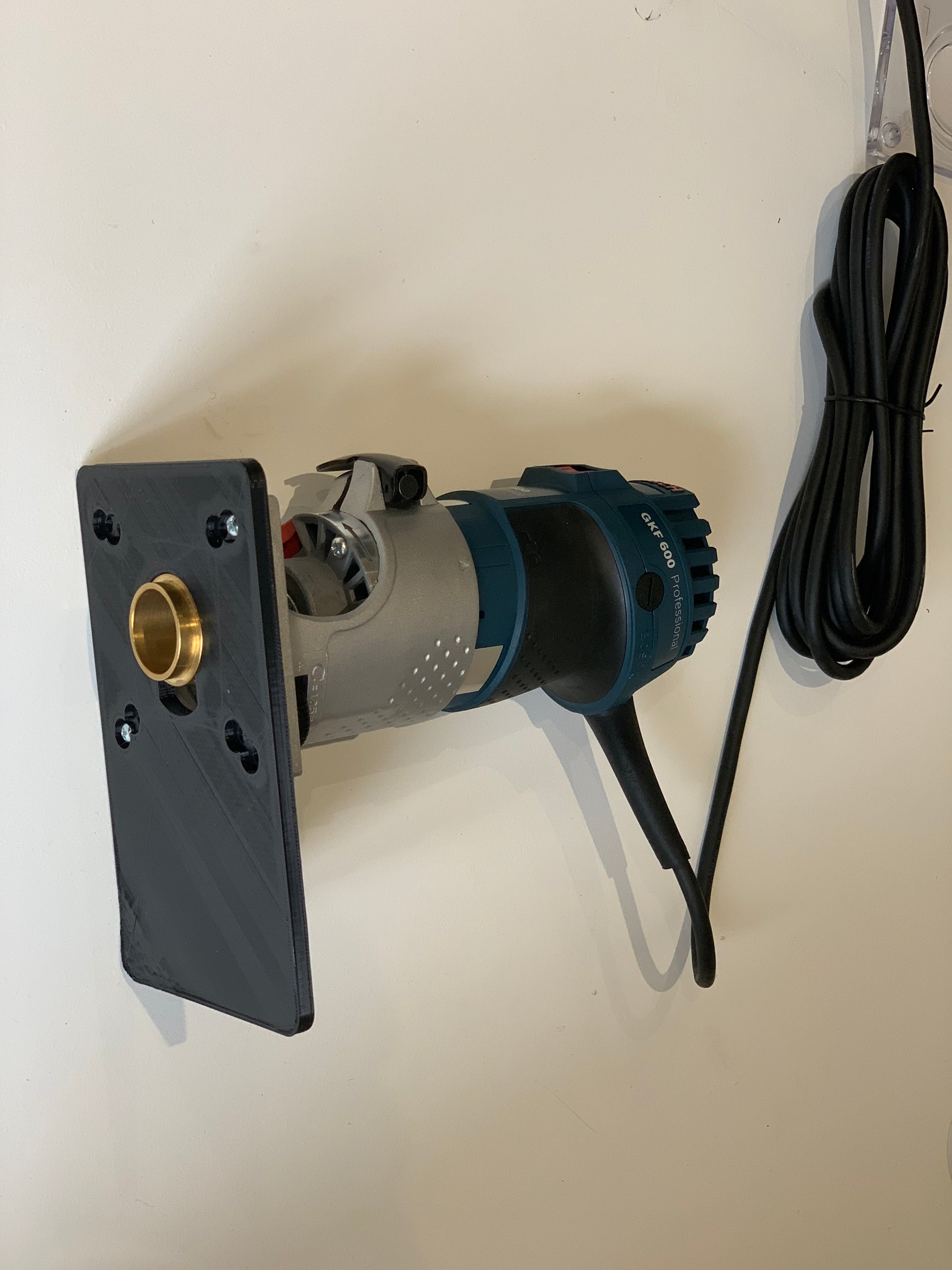 Bosch GFK-600 Router Extended Sub base plate – Adaptool