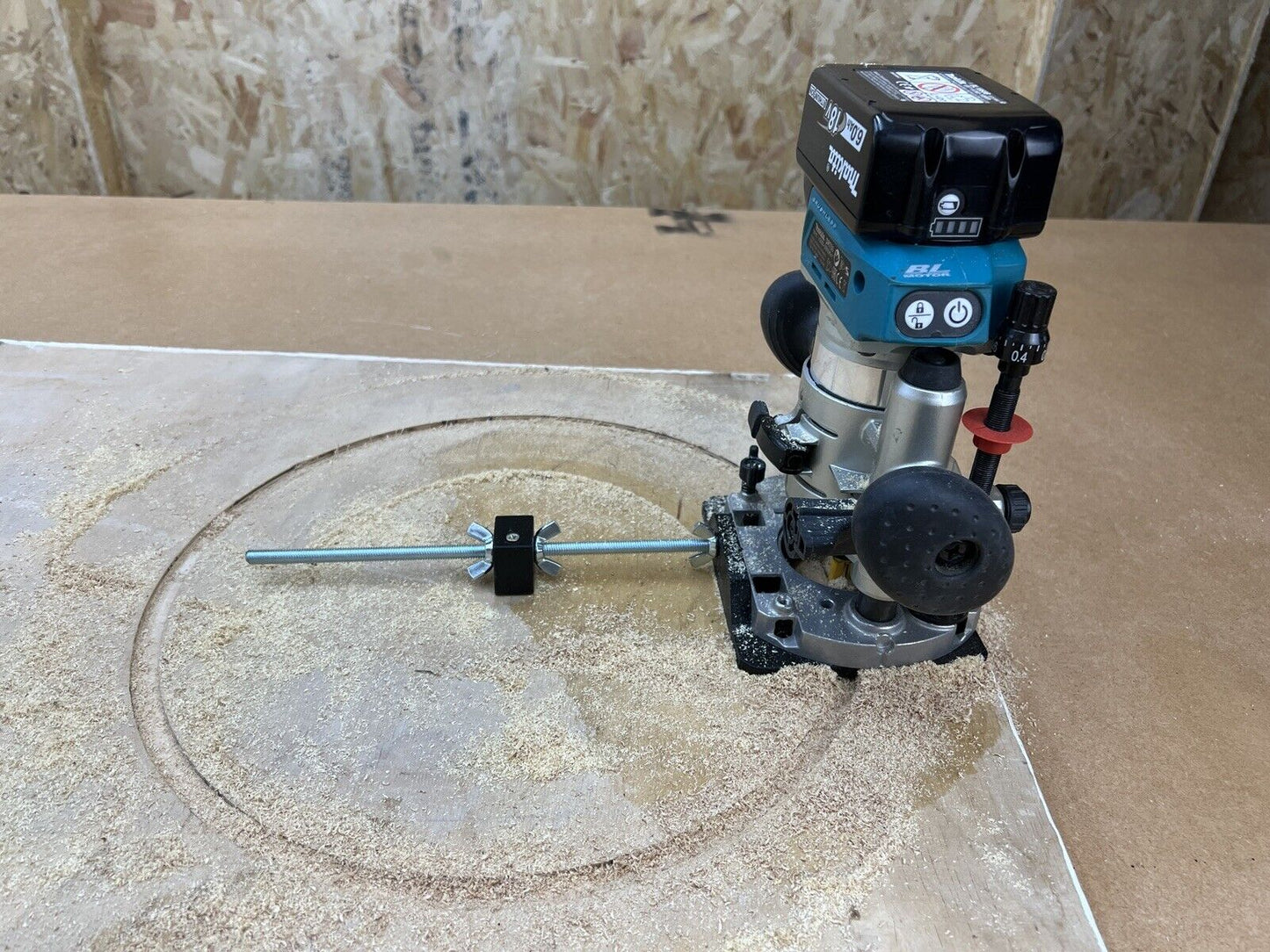 Circle Jig for Makita DRT50 Cordless Plunge Router Fully Adjustable