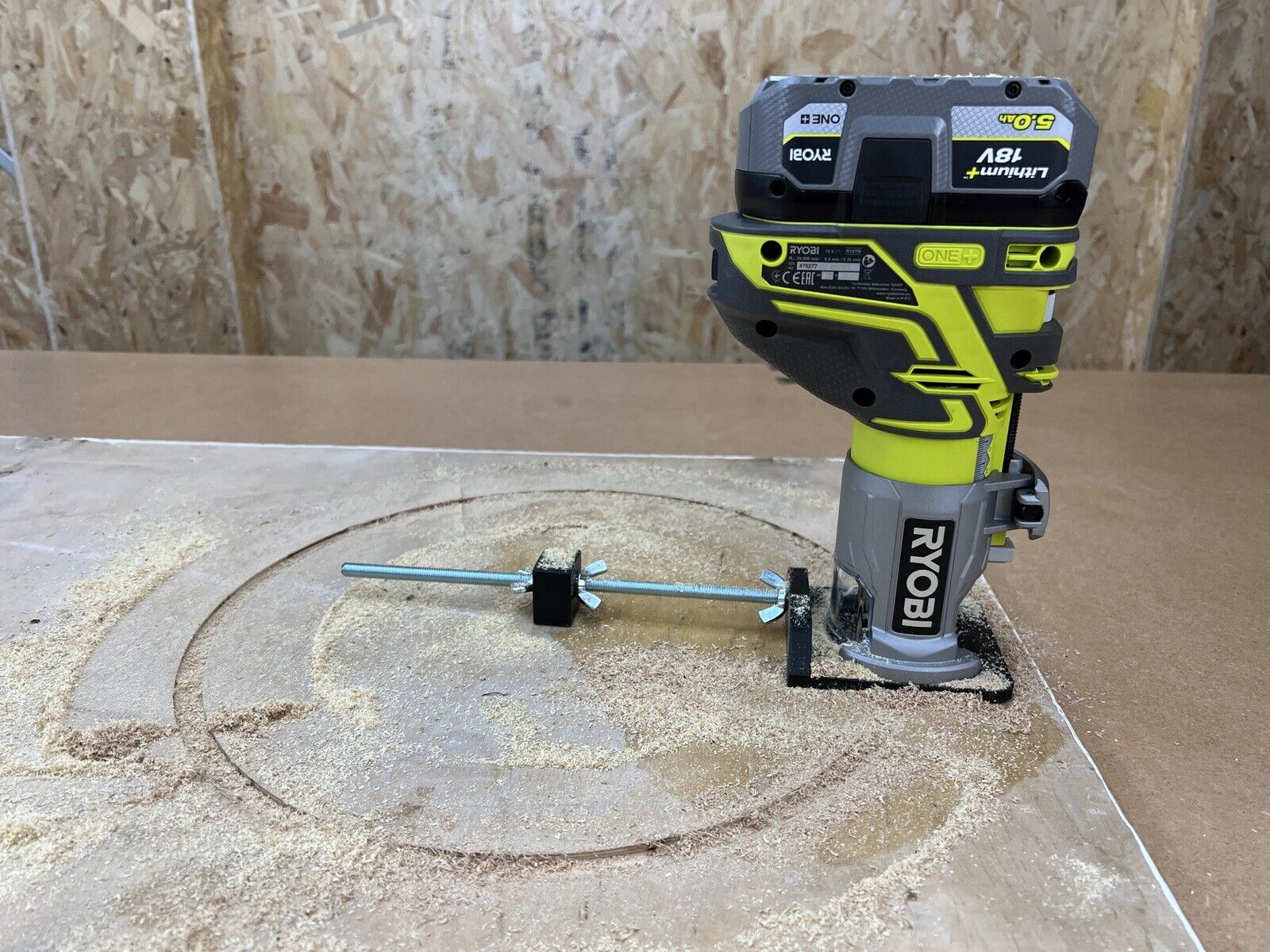 Circle Jig for Ryobi R18TR 0 ONE 1 4 Trimmer Router Fully