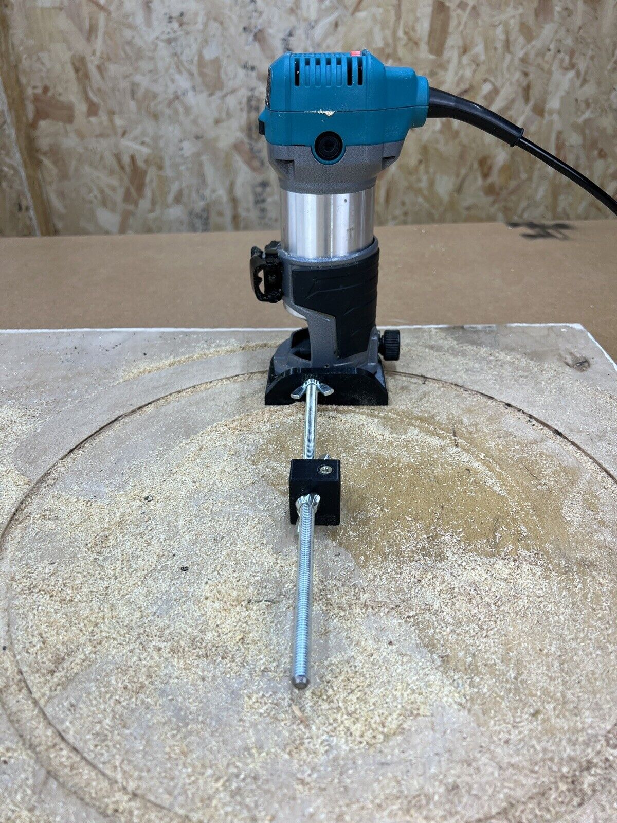 Circle Jig for Katsu 1/4 Trimmer Router Fully Adjustable – Adaptool