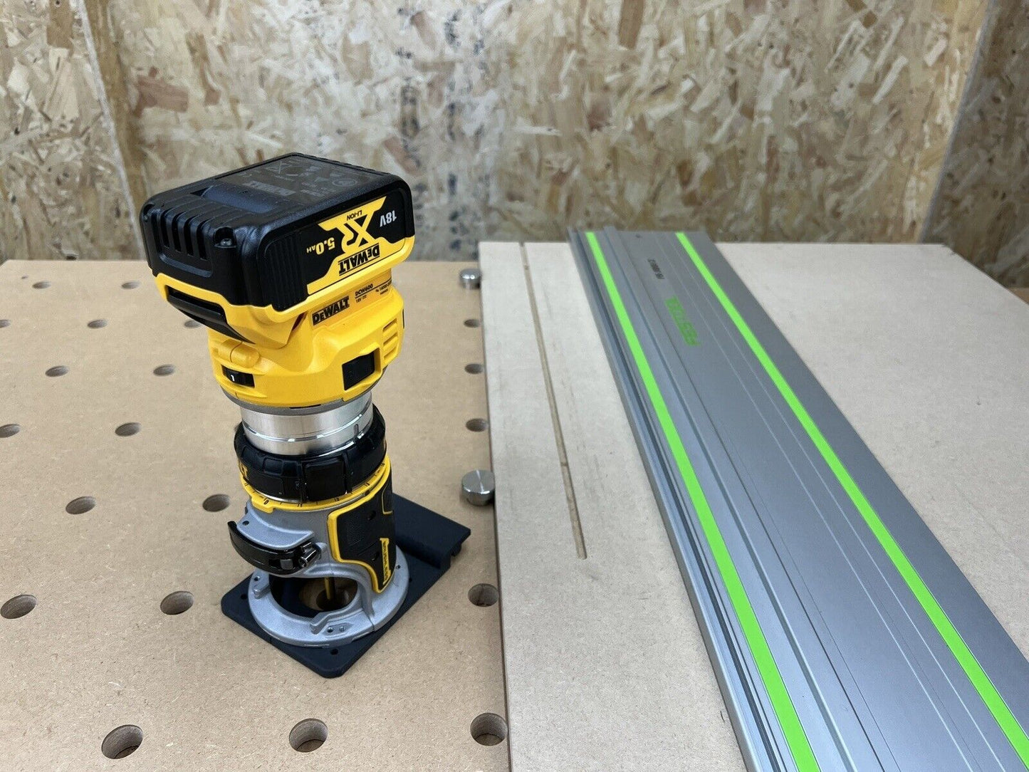 Dewalt DCW600 & DWP611 Router Guide Adaptor to Festool Track