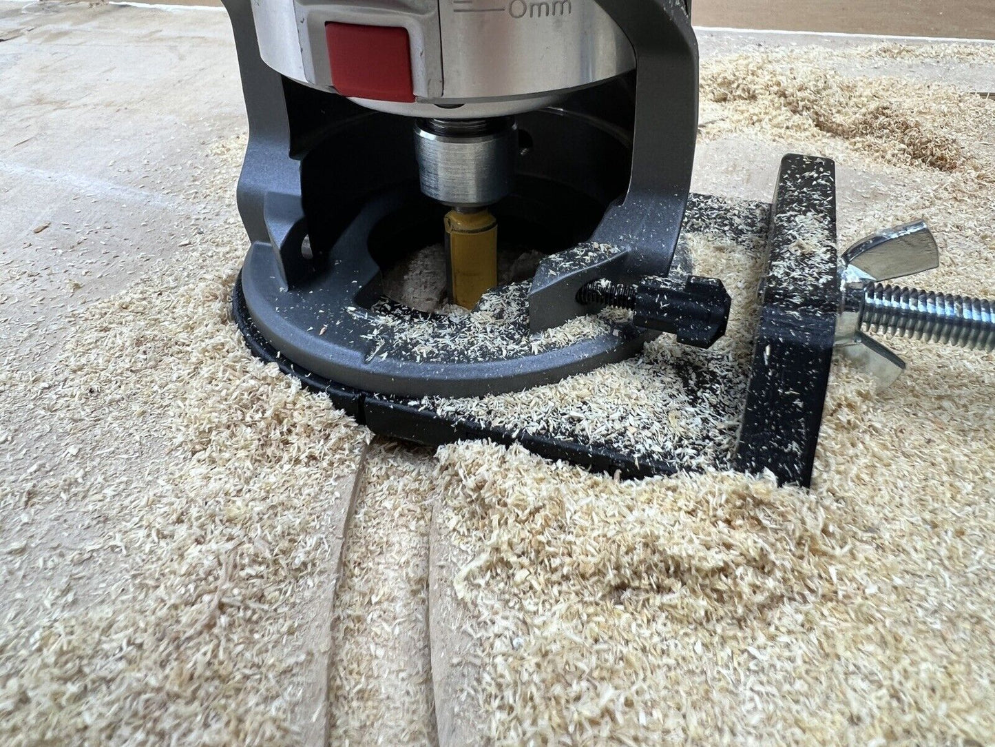 Circle Jig for Milwaukee Cordless Trimmer Router