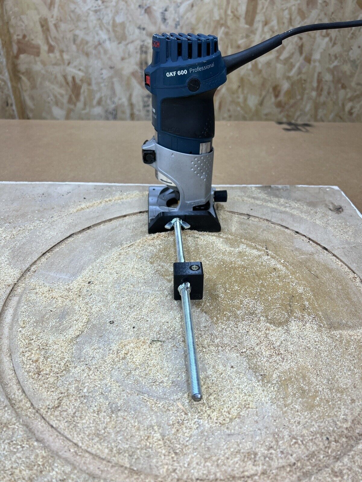 Circle Jig for BOSCH GFK-600 Trimmer Router Fully Adjustable