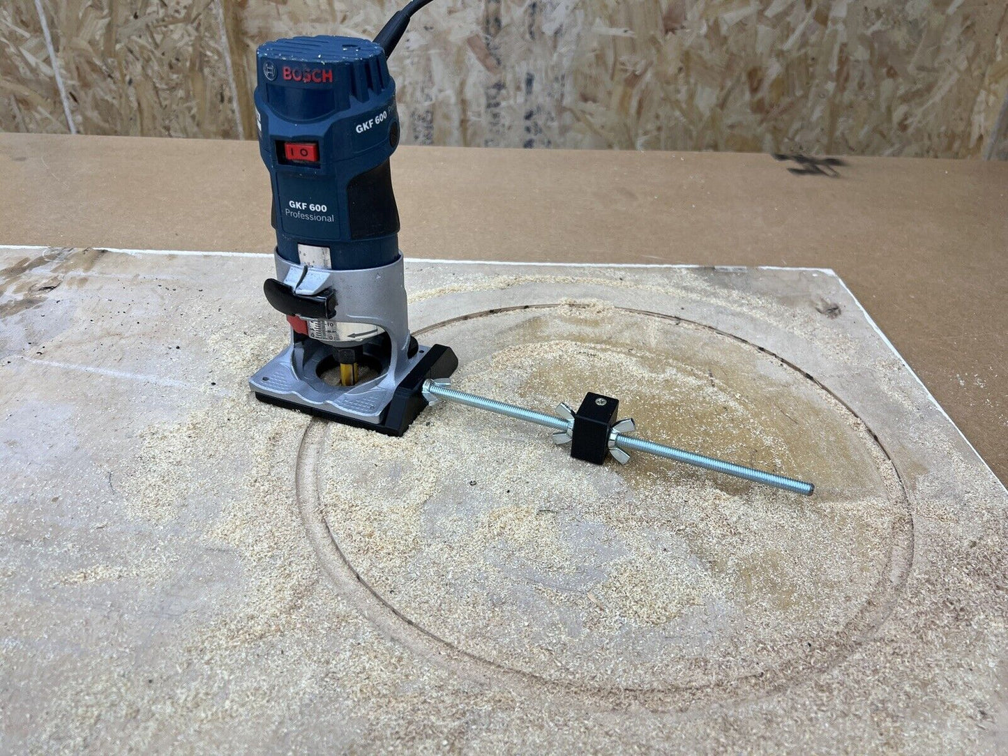 Circle Jig for BOSCH GFK-600 Trimmer Router Fully Adjustable