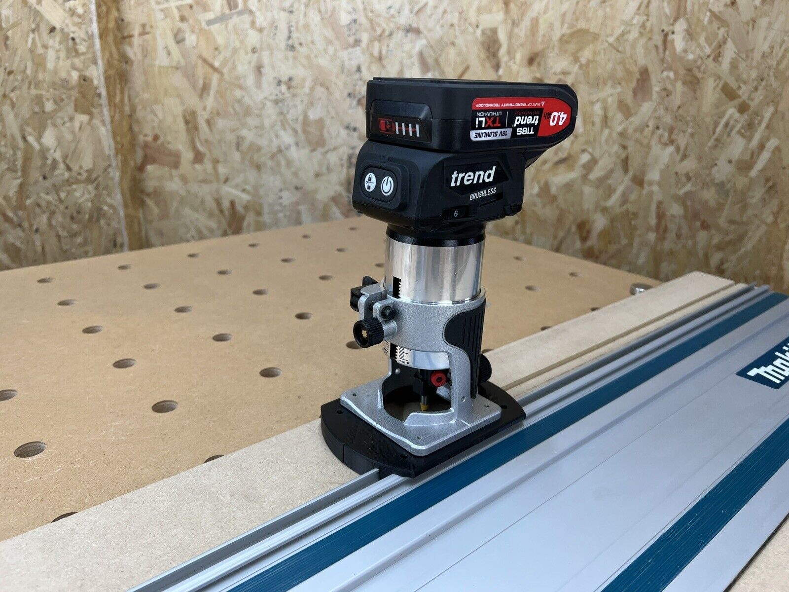 Trend T18S R14K1 18v Plunge Router Guide Rail Adaptor to Makita Plunge ...